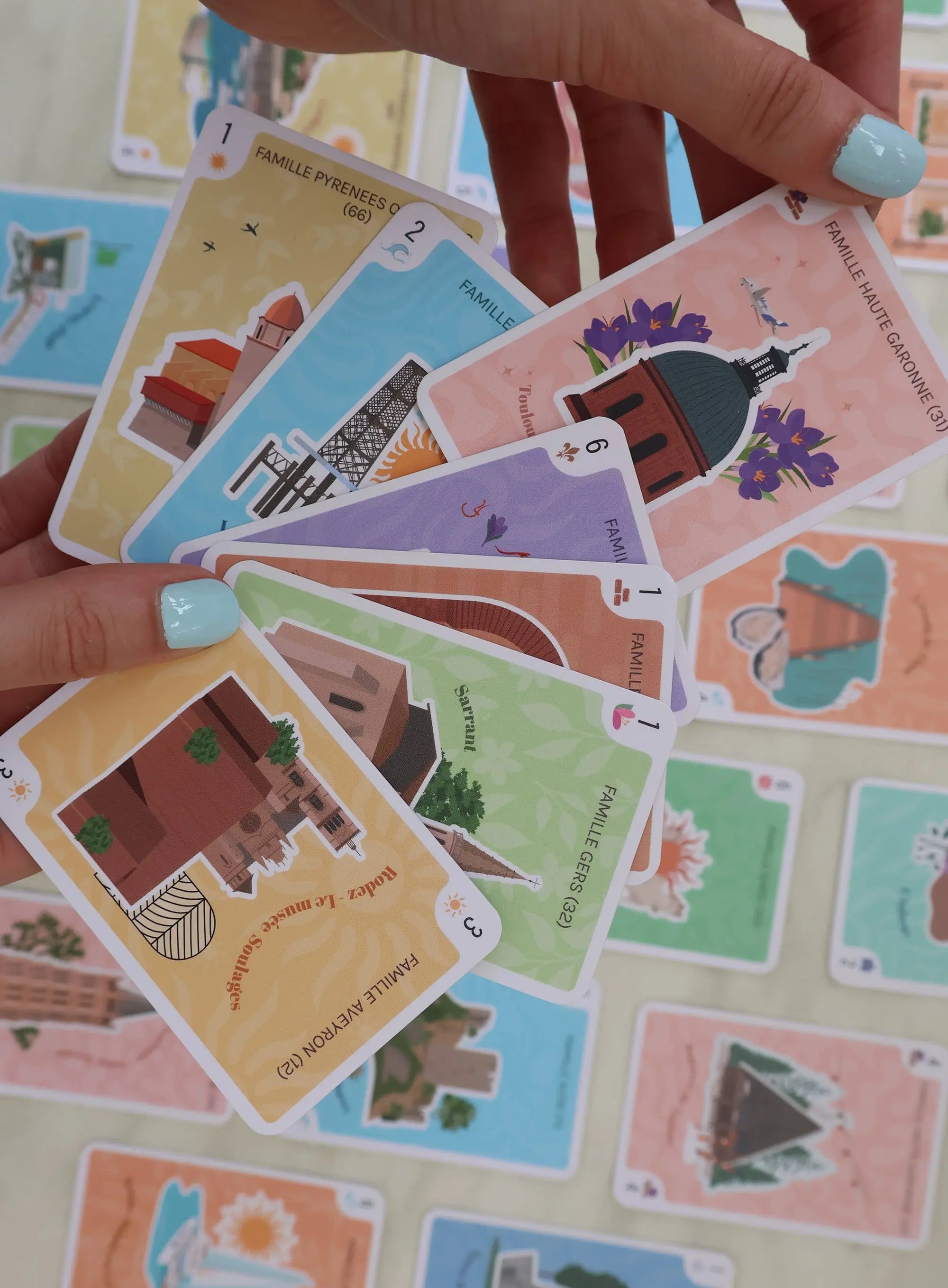 Jeu de cartes - Les 7 familles spécial Occitanie (02) Julie Autha